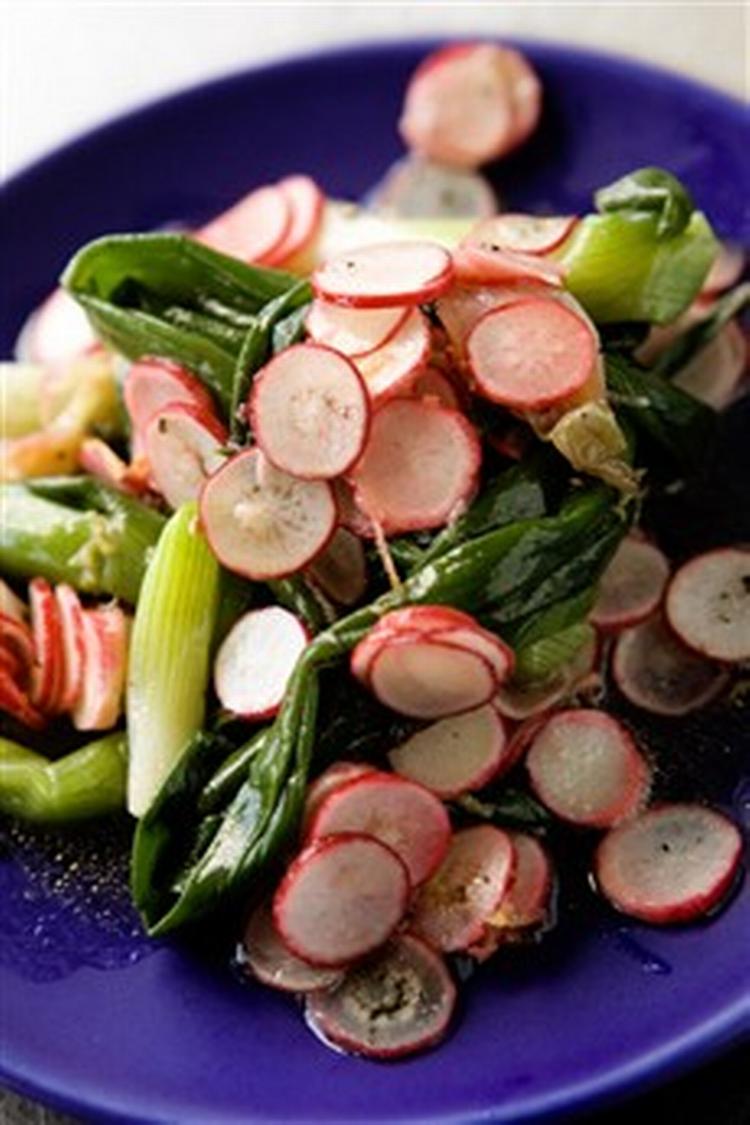 <b>Enkelt.</b> Løgtilbehør til sommerens grillretter. - Foto: Peter Hove Olesen 