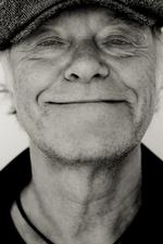 Kim Larsen er glad for at han blev født med et gen for folkelighed. Jazzmusik havde han ikke duet til, siger sangeren. Peter Hove Olesen/POLFOTO