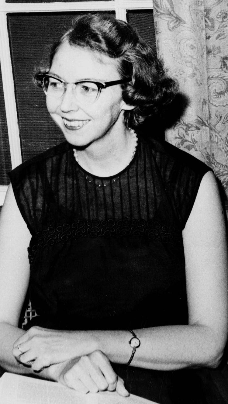 Fiksstjerne. Flannery O' Connor døde i 1964, fotografiet her er taget to år inden.  Arkivfoto: AP 
