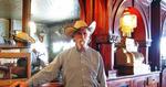 REVOLVERMAND. Stort set alt i Cody og omegn i den amerikanske stat Wyoming er har forbindelse til de glade western-dage. Poul Husted/Poul Husted