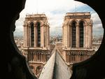 Notre-Dame i Paris trænger til omfattende istandsættelse. 