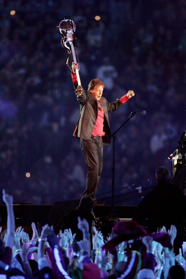 Og her under Super Bowl finalen i USA, 2005. 