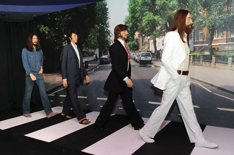 Voksfigurer af The Beatles afsløres hos Madame Tussauds i New York, 4. juni 2012. 