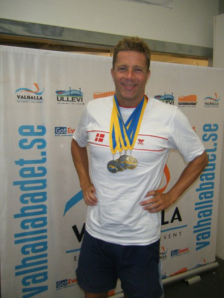 Medaljesamler. Ud over sine DM-medaljer har Mark Vogel vundet 5 verdens- og 11 europamesterskaber som masterssvømmer, hvor han også er indehaver af en verdensrekord. 