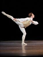 Ballet. 23-årige Sergej Polunin dukkede pludselig ikke op til øvetimerne på 'Midnight Express', som skulle spille på Coliseum i den engelske hovedstad. Foto: Johan Persson/AP
