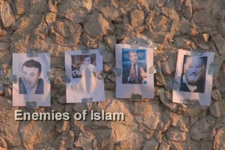 Den 26-årige blev i 2014 sigtet for terrorlovgivningen ved på en progagandavideo at skyde til måls efter billeder af blandt andre Naser Khader og Anders Fogh Rasmussen.  