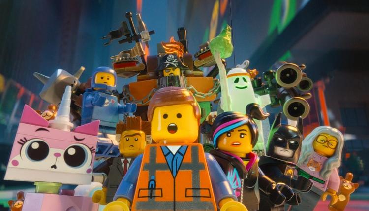 Hit. Klodserne er blevet til populære skuespillere i den nye Lego film. Foto: Warner Bros.
