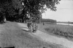 STILLERO. I begyndelsen af 1900-tallet begynder det at gå tur for sundhedens skyld at vinde frem. Her kombineres det med den allerede etablerede tradition med at gå tur f.eks. i Dyrehaven nord for København for at nyde naturen og få fælles oplevelser. 