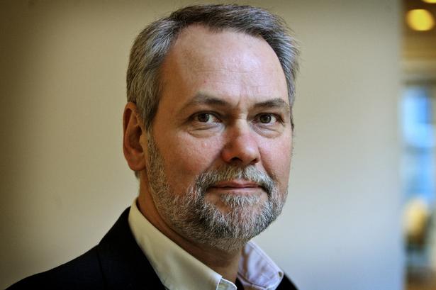 38. Dennis Christensen. Født 1953. Formand for FOA. (37) 