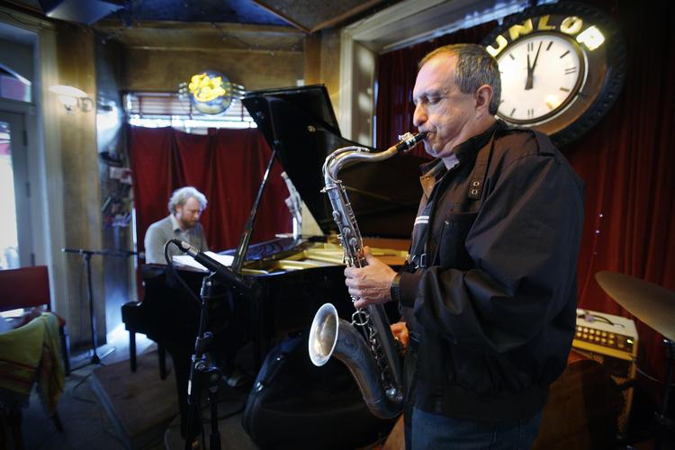 George Garzone har man kunnet opleve flere gange under jazzfestivalen, men i aften kommer endnu en chance. Morten Langkilde (Arkiv)/POLFOTO