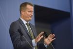 Stop. Onsdag aften annoncerede den svenske indenrigsminister, Anders Ygeman (S), at der ville blive indført grænsekontrol for at styrke sikkerheden i forbindelse med flygtningepresset. 