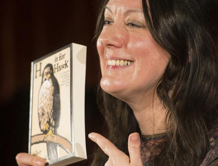 Prisvinder. Tilbage i januar vandt Helen Macdonald den årlige Costa Book Award for bogen 'H for høg'. Foto: Dominic Lipinski/AP