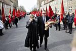 Den tidligere socialdemokratiske statsminister Poul Nyrup Rasmussen på vej til Anker Jørgensens bisættelse. 