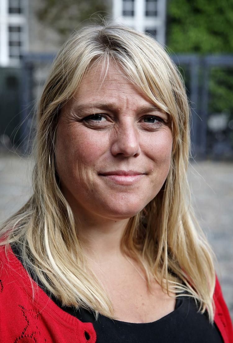 »Retten til at modtage velfærdsydelser har vist sig at have en større betydning for tilstrømningen, end vi forestillede os i 2015«, siger socialdemokraternes retsordfører, Trine Bramsen. 