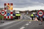 Danmark besluttede i går at forlænge grænsekontrollen til maj næste år. 