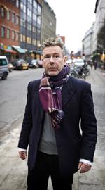 Selvbiografi? Børnene er væk, deres mor borte og Tomas Espedals elskede er gået med en anden.Der er kun far tilbage. Foto: Jens Dresling (arkiv)