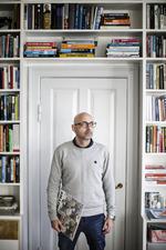 Forfatter. Flemming Møldrup, som mange kender som livsstilsekspert i DR-programmet 'Kender du typen?", er aktuel med en ny børnebog. 