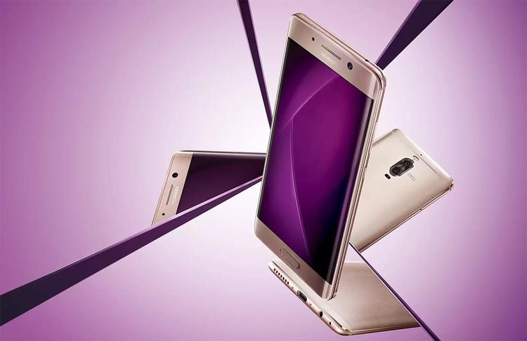 FLAGSKIB. Den nye Mate 9 Pro fra Huawei følger trenden med dobbeltkamera, men har samtidigt et stort batteri, der lader lynhurtigt op (Foto: Huawei). 