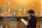 PENIS-MUSEUM  i Island. I sommer var jeg et smut forbi The Icelandic Phallo- logical Museum i Reykjavik. Ja, det er, hvad du tror: et penismuseum! Her studeres forskel- lige sæl- og delfinpikke. Læserfoto: Rune Bonde 