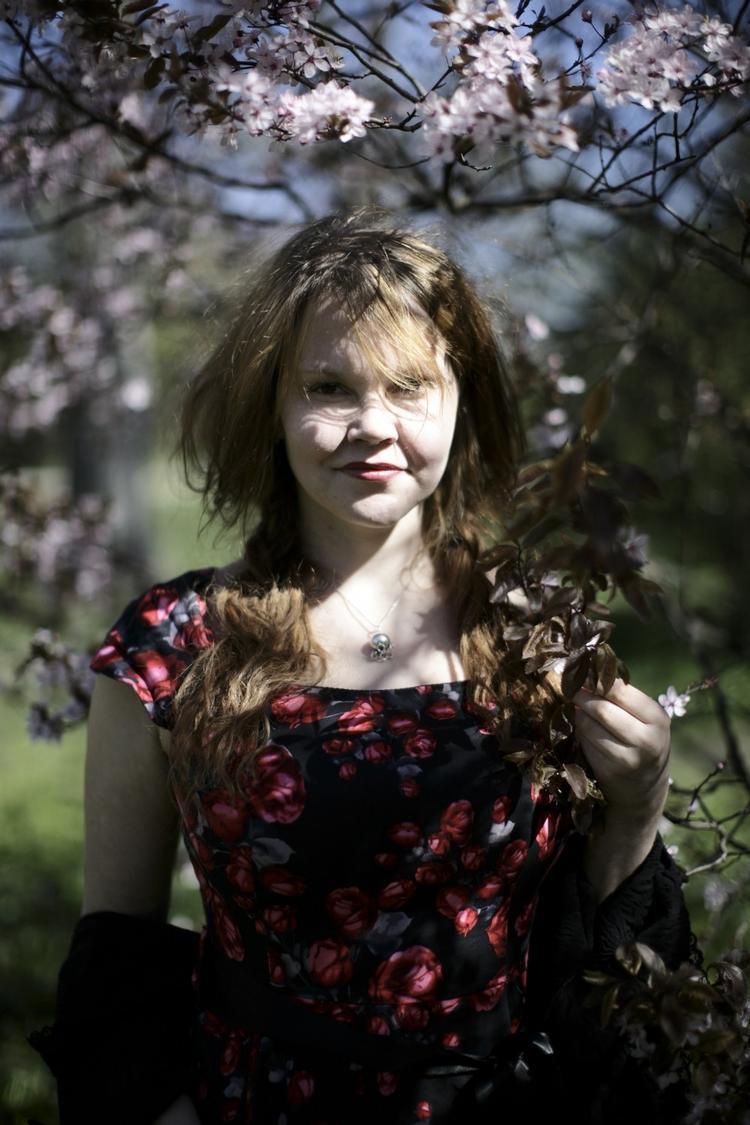 Anmeldelse. Finske Katja Kettu leverer ujævn oplevelse. 