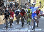 FÆRRE. I fremtiden kan der komme færre til start i løb som f.eks. Milano-Sanremo, som her vindes af franske Arnaud Demare i marts i år. 