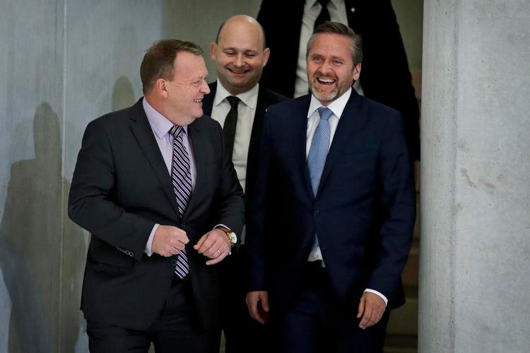 KABALE. Ministerkabalen er så småt ved at være lagt efter dagens offentliggørelse af trekløverregeringens regeringsplan. 