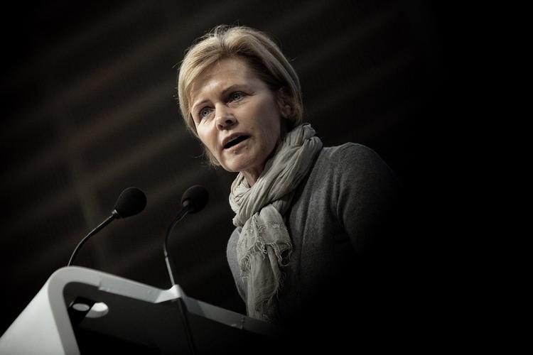 KULTURMINISTER. I dag blev den 59-årige Mette Bock udpeget som ny kultur- og kirkeminister. Men selvom jobbeskrivelsen er ny, så er hverken kirke- eller kulturområdet fremmed for Bock, som hidtil har fungeret som Liberal Alliances medie- og kirkeordfører. 