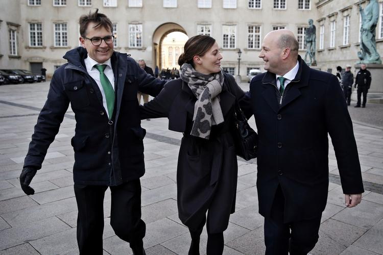 Ministre. Brian Mikkelsen, Søren Pape og Mai Mercado er nyudnævnte ministre. Nu får de afløsere i Folketinget.  