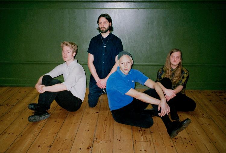 indie. The Rumour Said Fire spiller romantisk støjpop i KoncertKirken til februar, når Frost Festival lyser vintermørke København op. 