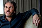 Genreskifte. Denis Villeneuve fik kommerciel succes med narkokrigsfilmen 'Sicario'. Med 'Arrival' er han skiftet til sci-fi-genren, som optakt til at han skal instruere opfølgeren til Ridley Scotts 'Blade Runner', 'Blade Runner 2049'. 