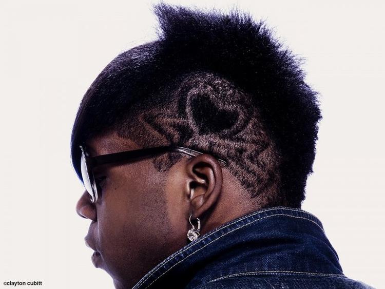 transperson. Big Freedia er en af de stemmer i hiphoppen, som udfordrer stereotype kønsopfattelser. 