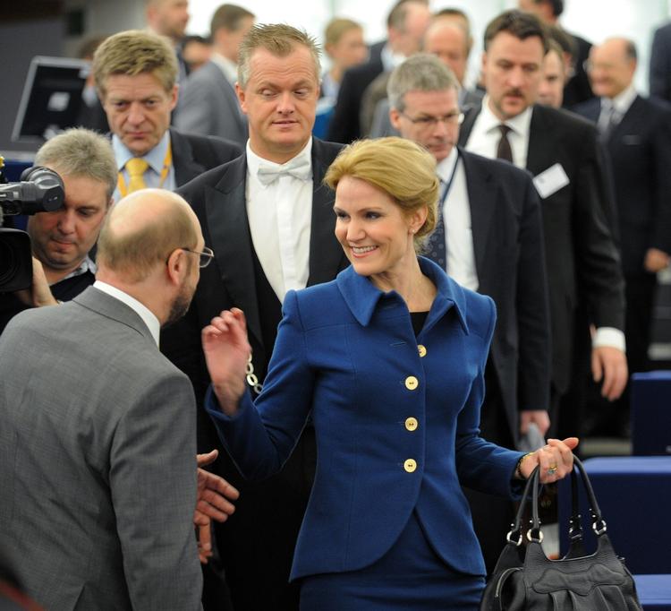 Kandidatur. Daværende statsminister Helle Thorning-Schmidt (S) fastholdt selv til det sidste, at hun ikke var kandidat til at blive EU-præsident i sommeren 2014. Men i realiteten var hun så tæt på, at Europaparlamentets formand, Martin Schulz (t.v.) troede, at danskeren ville få jobbet som leder af EU's topmøder. 