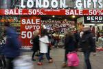 Britain Christmas Shopping