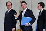 Følgesvende. Manuel Valls (i midten) og Emmanuel Macron (th.), da de begge var ministre i Hollandes regering. Nu stiller de begge op som præsidentkandidat. Valls på Socialistpartiets højrefløj, Macron går solo. 