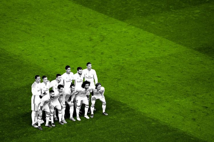 Flere Real Madrid-spillere - med Cristiano Ronaldo som den mest prominente - er involveret i sager om skattefusk efter afsløringer fra Football Leaks. 