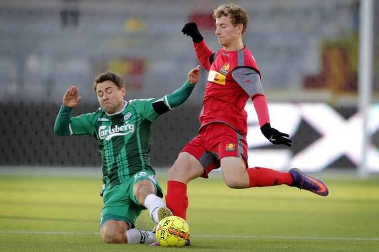 Matchvinder. Rasmus Festersen kom op igen - og scorede for OB i Farum. 