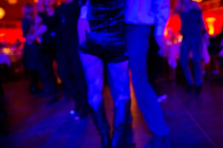 TÆT. Julefrokosttiden er her og med den al muligt lir, usikkerhed og liderlighed. 