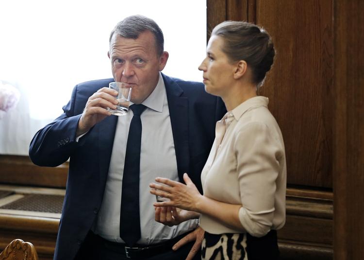 Mette Frederiksen, formand for Socialdemokraterne, er blandt de partiformænd på jasiden, som først vil have rigspolitichefens besyv med, før de siger ja til statsminister Lars Løkke Rasmussens og regerins omstridste aftale om Europol. 