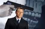 Rollen som Agent 007 har skaffet Daniel Craig verdensberømmelse – og meget store indtægter. Her ankommer han til premiere på Bond-filmen 'Spectre' i Berlin i 2015. Foto Michael Sohn