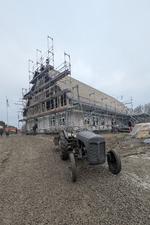 Det er endnu ikke offentliggjort, hvornår man kan opleve Badehotellet fra den populære tv-serie af samme navn, men når det sker, skal man booke plads. Foto: Foto: Oplevelsescenter Nyvang