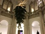 Når alt juleri står på hovedet, som her på Tate Britain i London. 