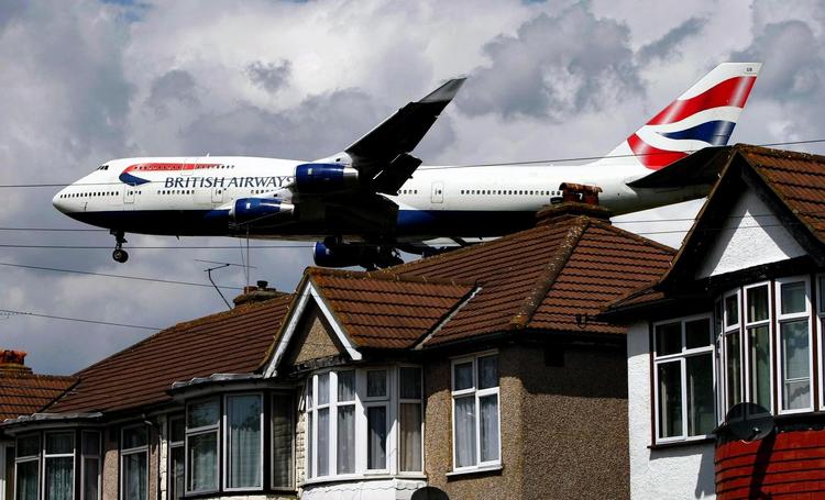 Mange flyselskaber har vinket farvel til Boeing 747. British Airways holder indtil videre fast i jumbojetten og har givet nogle af flyene en større modernisering. 
