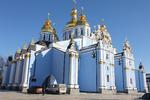 Sankt Michael-kirken i den ukrainske hovedstad blev ødelagt i 1937 og genopbygget i 2001. 