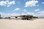 Et perfekt restaureret B-52-bombeflyet står under ørkensolen på flymuseet i Arizona. Flytypen   er stadig i aktiv tjeneste i USA’s luftvåben. 