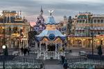Den 12. april er det 25 år siden, Disneyland Paris åbnede for første gang. Det fejres med forskellige shows og parader. 