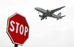 En dansk rejsende oplevede, at det var svært at få penge for købte billetter tilbage, da Alitialia nedlagde en rute fra København. 