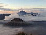 Solopgang over Mount Bromo, Java. 