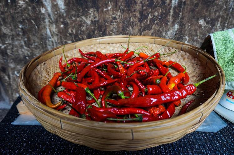 Chengdu har omkring 60.000 restauranter, og det siger noget om de lokales glæde ved mad.  Rakel Haslund-Gjerrild