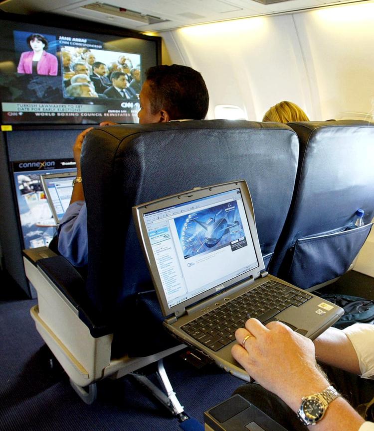 Europæiske flyselskaber vil snart være i stand til at tilbyde wi-fi i større omfang end hidtil. 