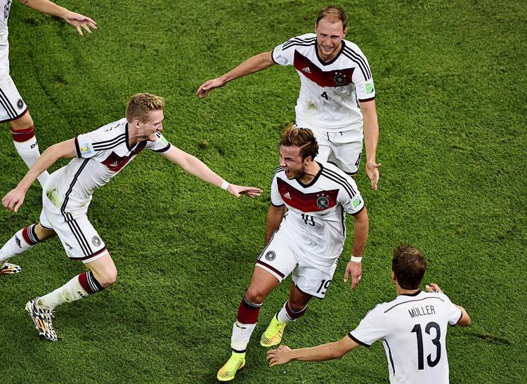 Tyskerne vandt i 2014 på et mål af Mario Götze og er skeptiske over for at udvide VM. 